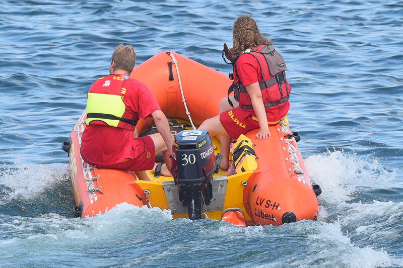 IRB (Inflatable Rescue Boat) ist ein aufblasbares Rettungsboot, daa im Wasserrettungsdienst oder für die Absicherung von Veranstaltungen eingesetzt wird.